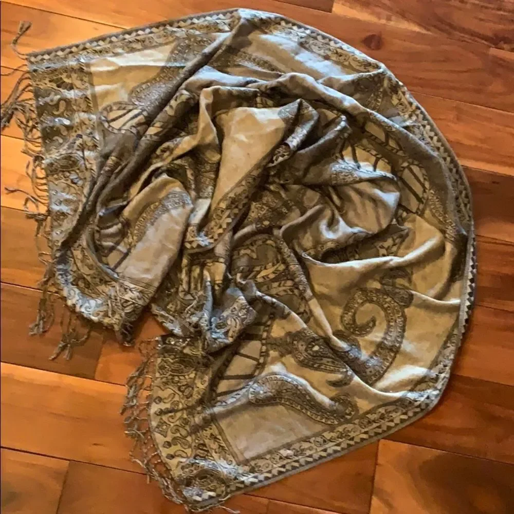 Black & Gray Beaded Paisley Wrap NWOT